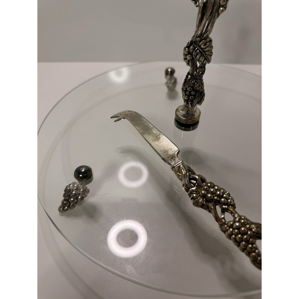 Vintage Silver‑Plated Glass‎ Cheese Plate with Grape‑Handle Knife (A3) - Picture 5 of 5